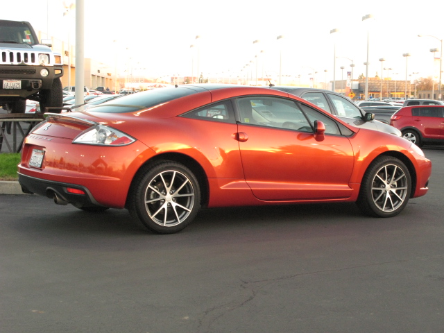 Mitsubishi Eclipse 2012 photo 4