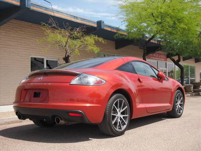 Mitsubishi Eclipse 2012 photo 1