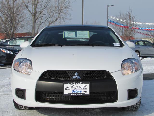 Mitsubishi Eclipse 2012 photo 2