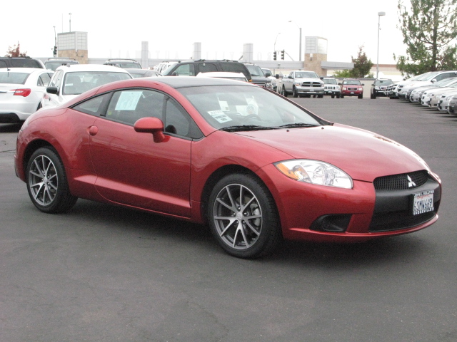 Mitsubishi Eclipse 2012 photo 1