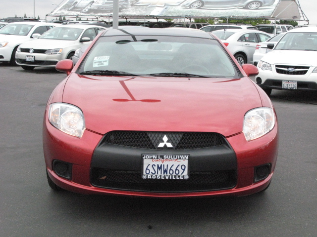 Mitsubishi Eclipse 2012 photo 2