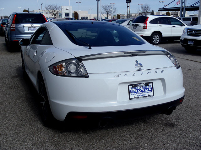 Mitsubishi Eclipse 2012 photo 4