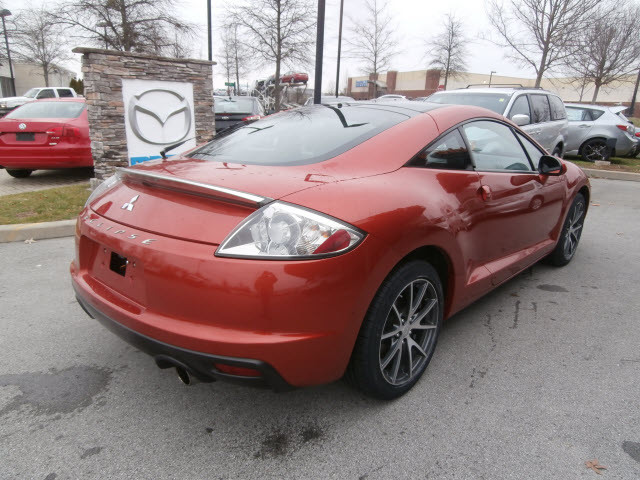 Mitsubishi Eclipse 2012 photo 2