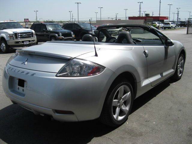 Mitsubishi Eclipse Spyder 2007 photo 2