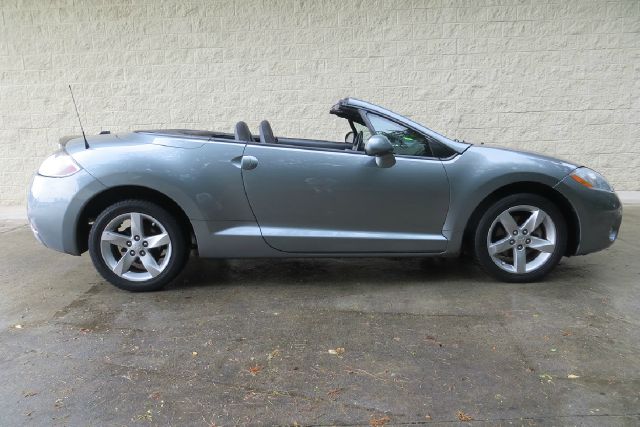 Mitsubishi Eclipse Spyder 2008 photo 3