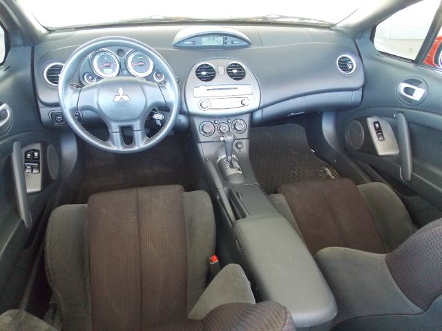 Mitsubishi Eclipse Spyder 2009 photo 32