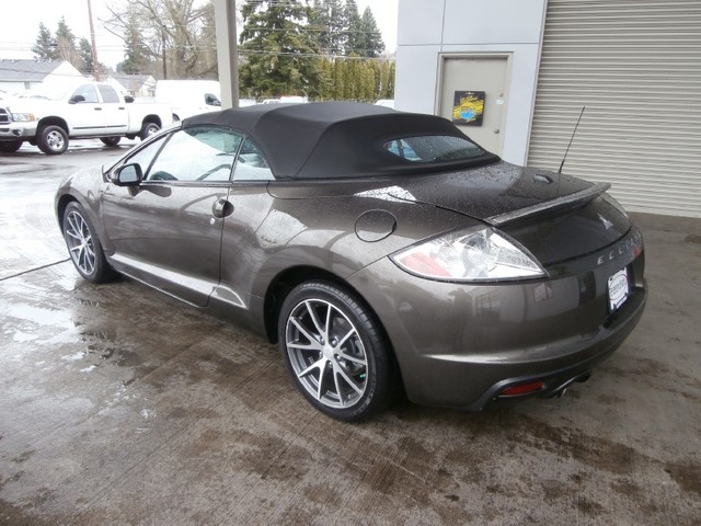 Mitsubishi Eclipse Spyder 2012 photo 0