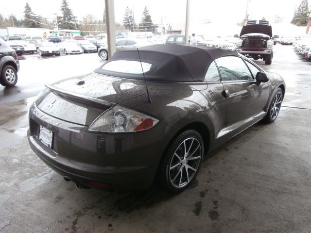 Mitsubishi Eclipse Spyder 2012 photo 2