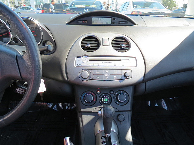 Mitsubishi Eclipse Spyder 2012 photo 2