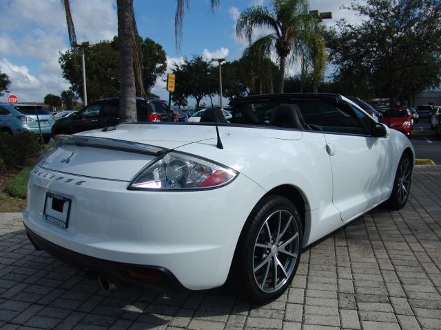 Mitsubishi Eclipse Spyder 2012 photo 3