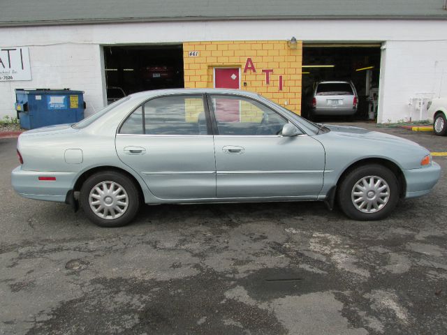 Mitsubishi Galant 1994 photo 3