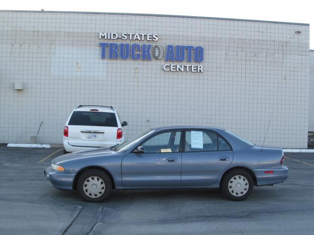 Mitsubishi Galant XR Sedan