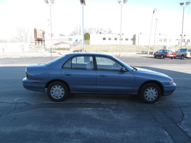 Mitsubishi Galant 1995 photo 5