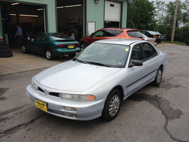 Mitsubishi Galant 1996 photo 8