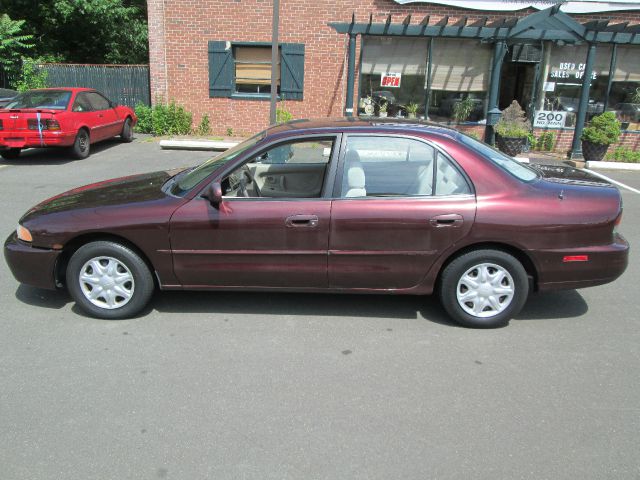 Mitsubishi Galant 1997 photo 2