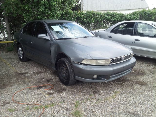 Mitsubishi Galant LW2 Sedan