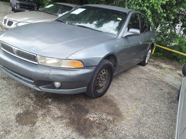 Mitsubishi Galant 1999 photo 2