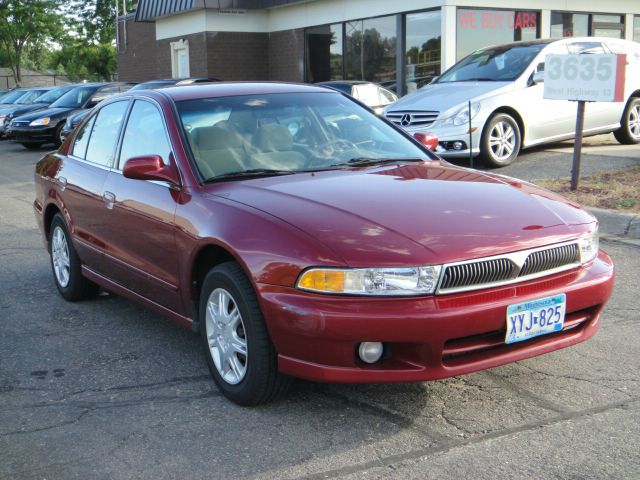 Mitsubishi Galant 2000 photo 1