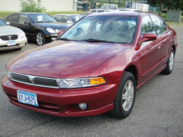 Mitsubishi Galant 2000 photo 2