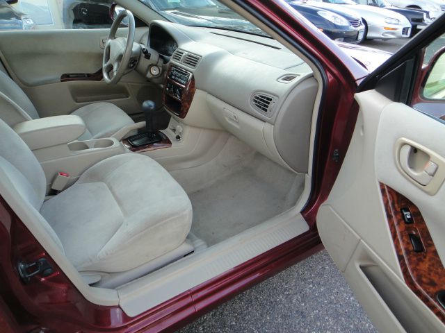 Mitsubishi Galant 2000 photo 4