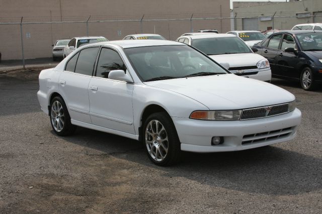 Mitsubishi Galant 2000 photo 3