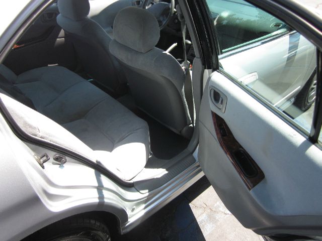 Mitsubishi Galant 2000 photo 10