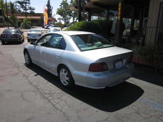 Mitsubishi Galant 2000 photo 13