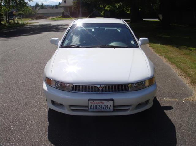 Mitsubishi Galant 2000 photo 3