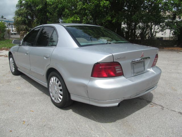 Mitsubishi Galant 2000 photo 7