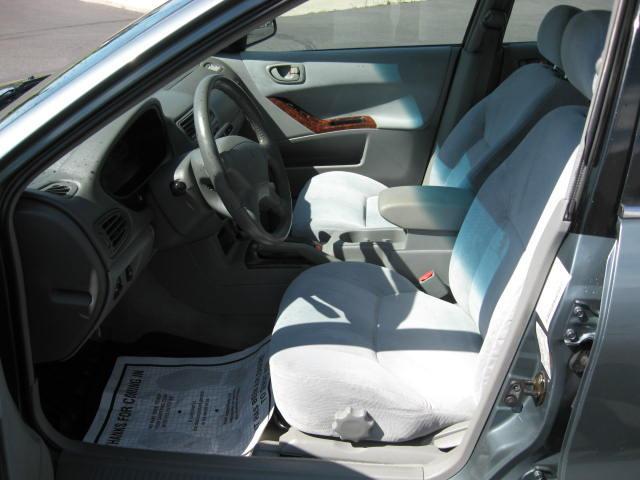 Mitsubishi Galant 2000 photo 4