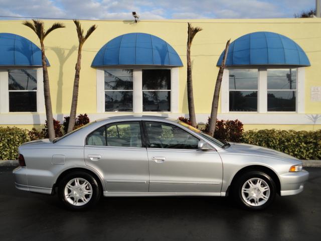 Mitsubishi Galant 2001 photo 1