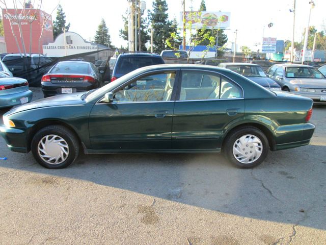 Mitsubishi Galant 2001 photo 3