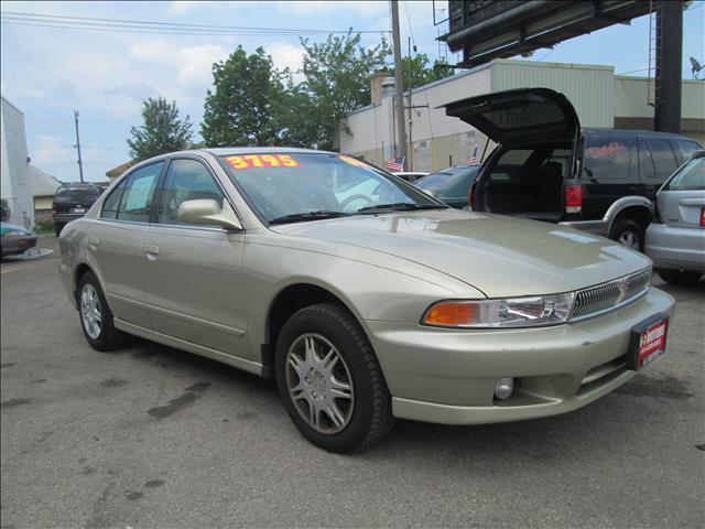 Mitsubishi Galant 2001 photo 2