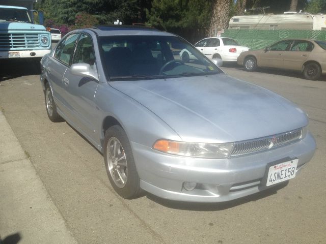 Mitsubishi Galant 2001 photo 3