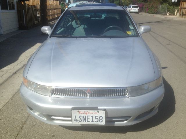 Mitsubishi Galant 2001 photo 4