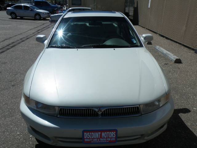 Mitsubishi Galant 2001 photo 2