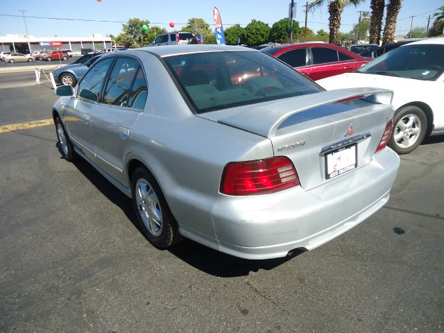 Mitsubishi Galant 2001 photo 1