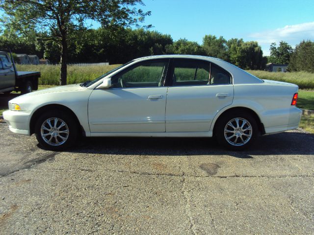 Mitsubishi Galant 2001 photo 3