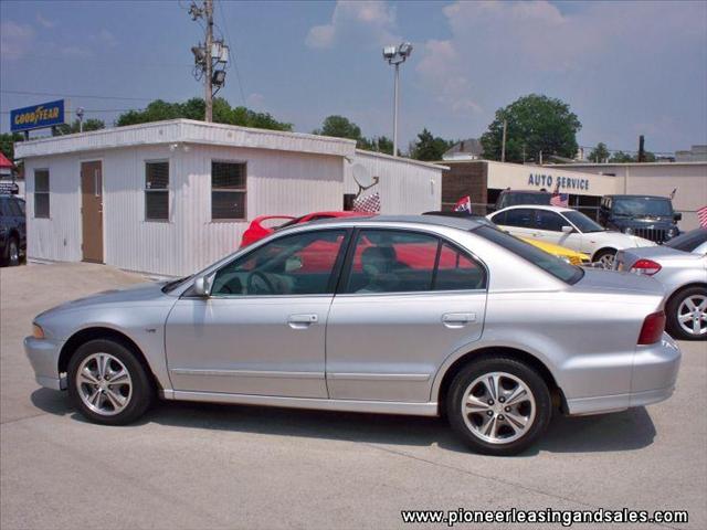 Mitsubishi Galant 2001 photo 3