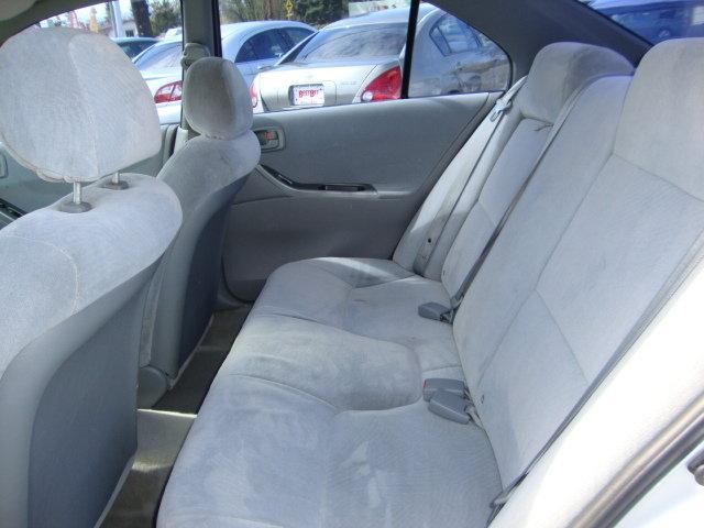 Mitsubishi Galant 2002 photo 3