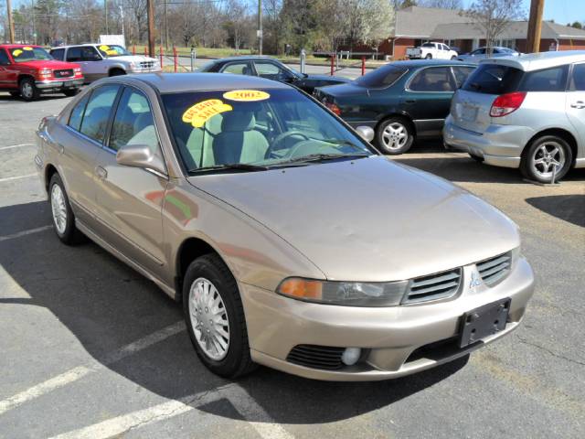 Mitsubishi Galant 2002 photo 2