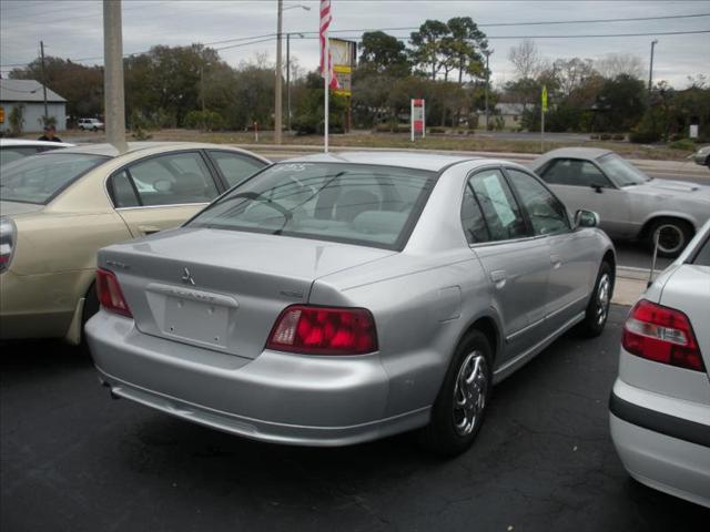 Mitsubishi Galant 2002 photo 3