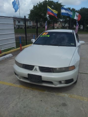 Mitsubishi Galant 2002 photo 8