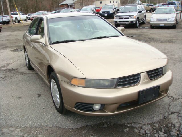 Mitsubishi Galant 2002 photo 6