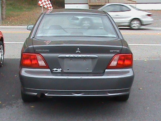 Mitsubishi Galant 2002 photo 2