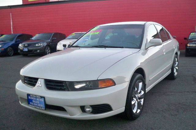 Mitsubishi Galant LW2 Sedan