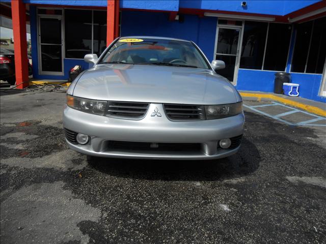 Mitsubishi Galant 2002 photo 1