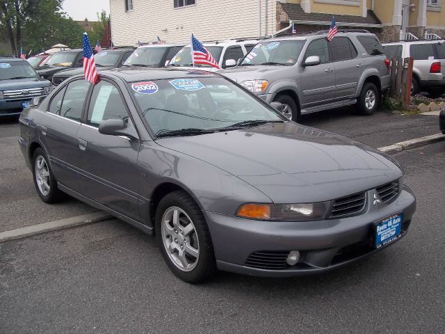 Mitsubishi Galant 2002 photo 17