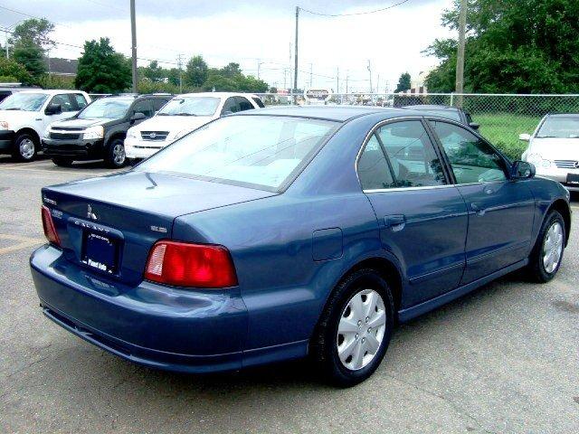 Mitsubishi Galant 2002 photo 2