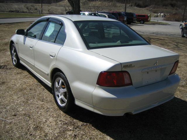 Mitsubishi galant 2002 года